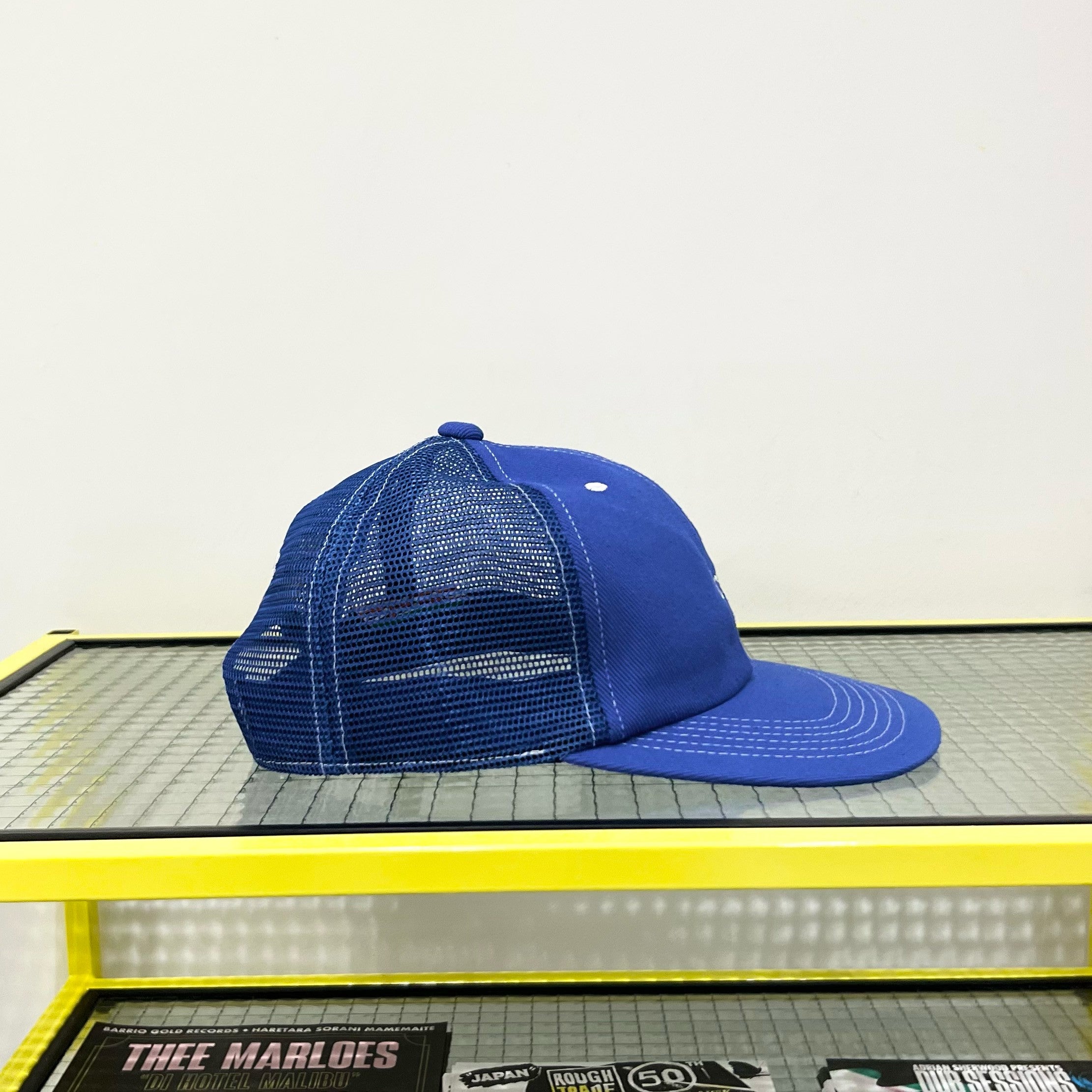Peate lov| cap (Blue) | someday